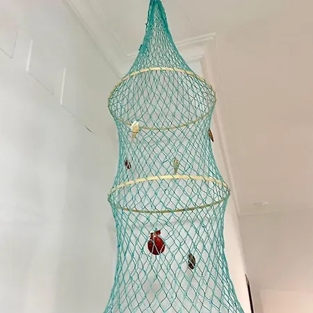 Gatu Gadir, Preferente Mayores De 25 Anos Y Familias *