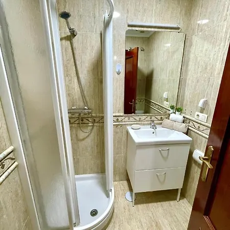 Gatu Gadir, Preferente Mayores De 25 Anos Y Familias דירה קדיז