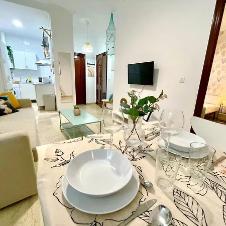 아파트 Gatu Gadir, Preferente Mayores De 25 Anos Y Familias