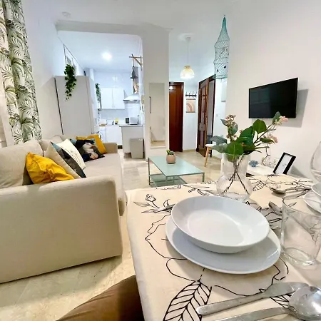 Gatu Gadir, Preferente Mayores De 25 Anos Y Familias 아파트 *