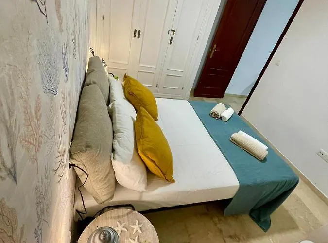 Gatu Gadir, Preferente Mayores De 25 Anos Y Familias 아파트